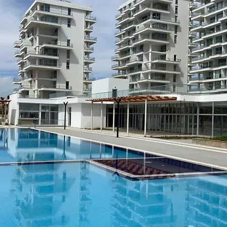 Beautiful 1 Bedroom Sea View In Iskele, North Cyprus شقة